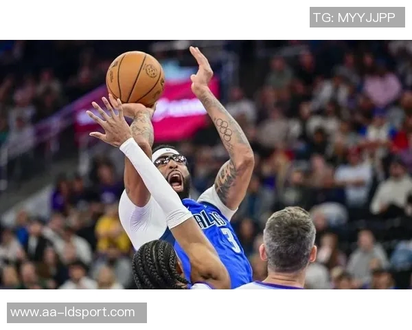 帕金斯预测弗拉格赛季结束将获最佳新秀并进入联盟前25名